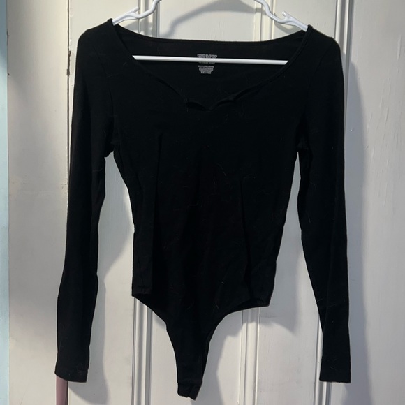 XS Bodysuits; Black, White or Leopard Print - Picture 4 of 10